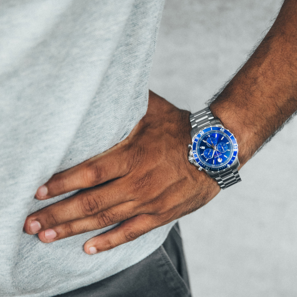 Movado Series 800 Blue Dial Stainless Steel Men's Watch